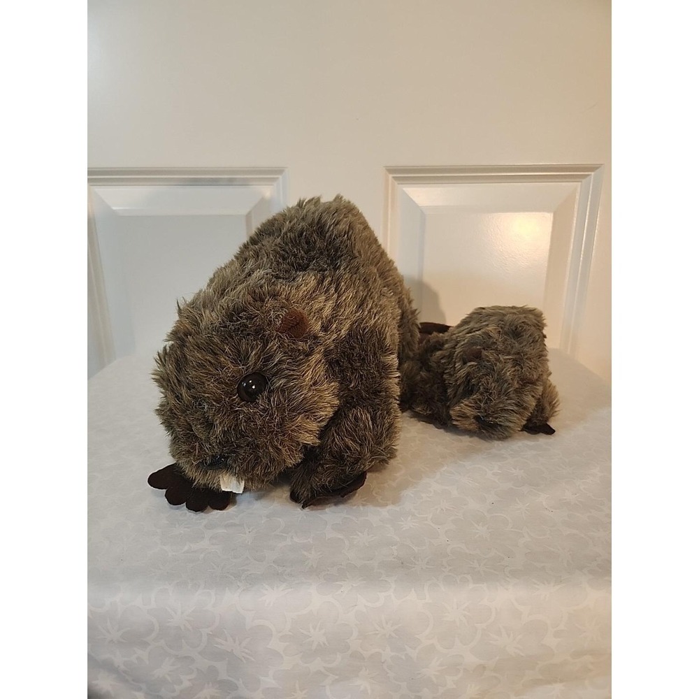 Vtg 1979 Dakin Beaver Mother & Baby Plush Stuffed Animals- Baby attaches to tail